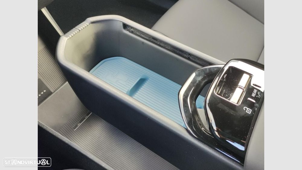 Volvo EX30 69 kWh Single Motor Extended Range Core - 21