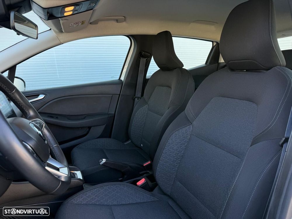 Renault Clio 1.6 E-Tech Edition One - 20