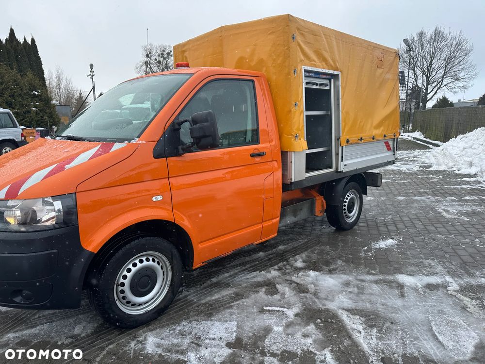 Volkswagen VW T5 SKRZNIA  z Szafkami Szufladami i Roletami Automatic DSG