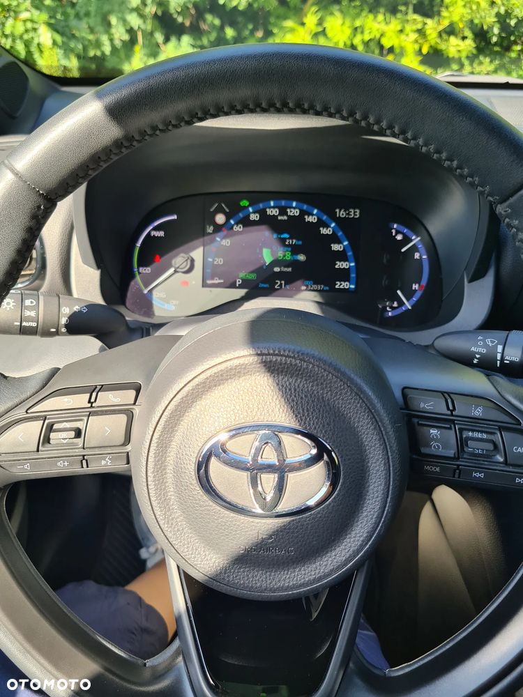 Toyota Yaris Cross Hybrid 1.5 Adventure 4x4 - 12