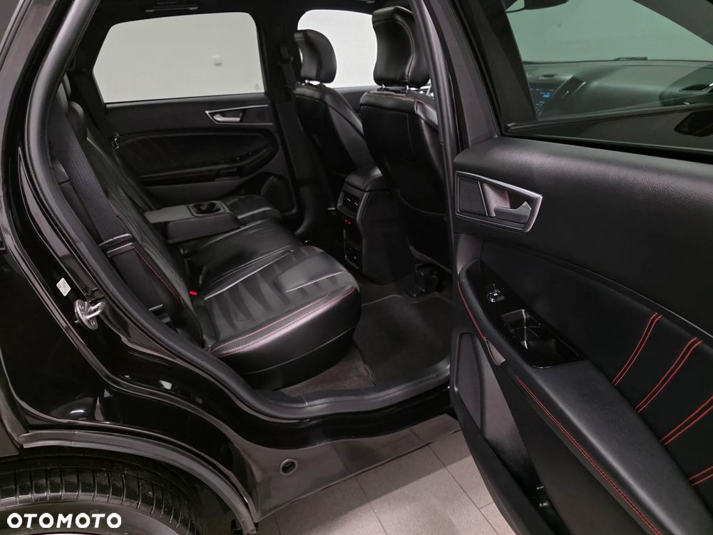Ford Edge 2.0 EcoBlue Twin-Turbo 4WD ST-Line - 29