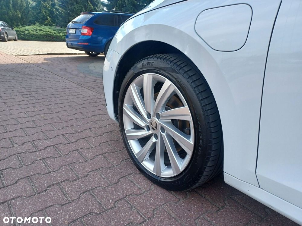 Skoda Octavia - 12