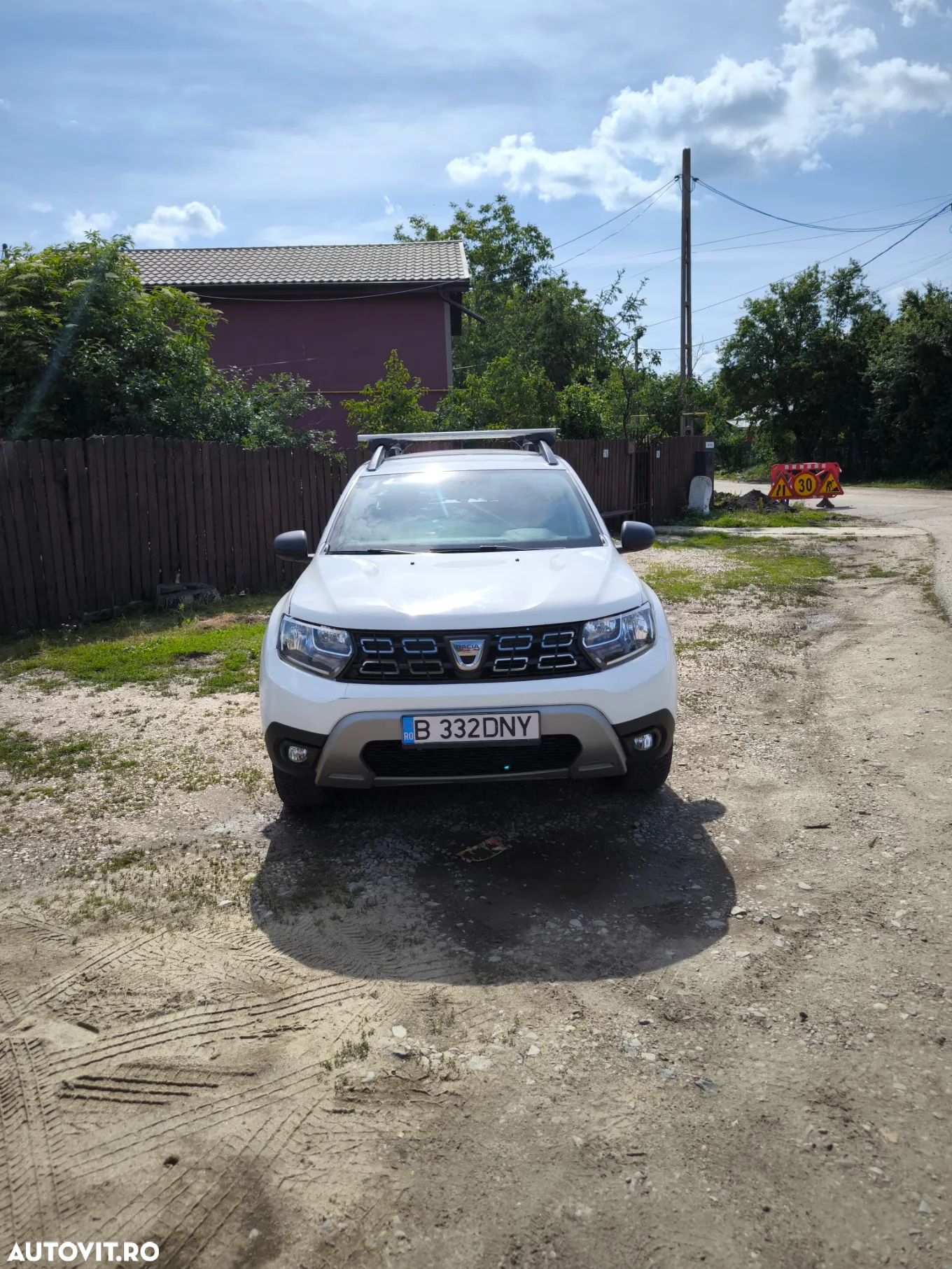 Dacia Duster 1.6 4x2 Laureate - 22