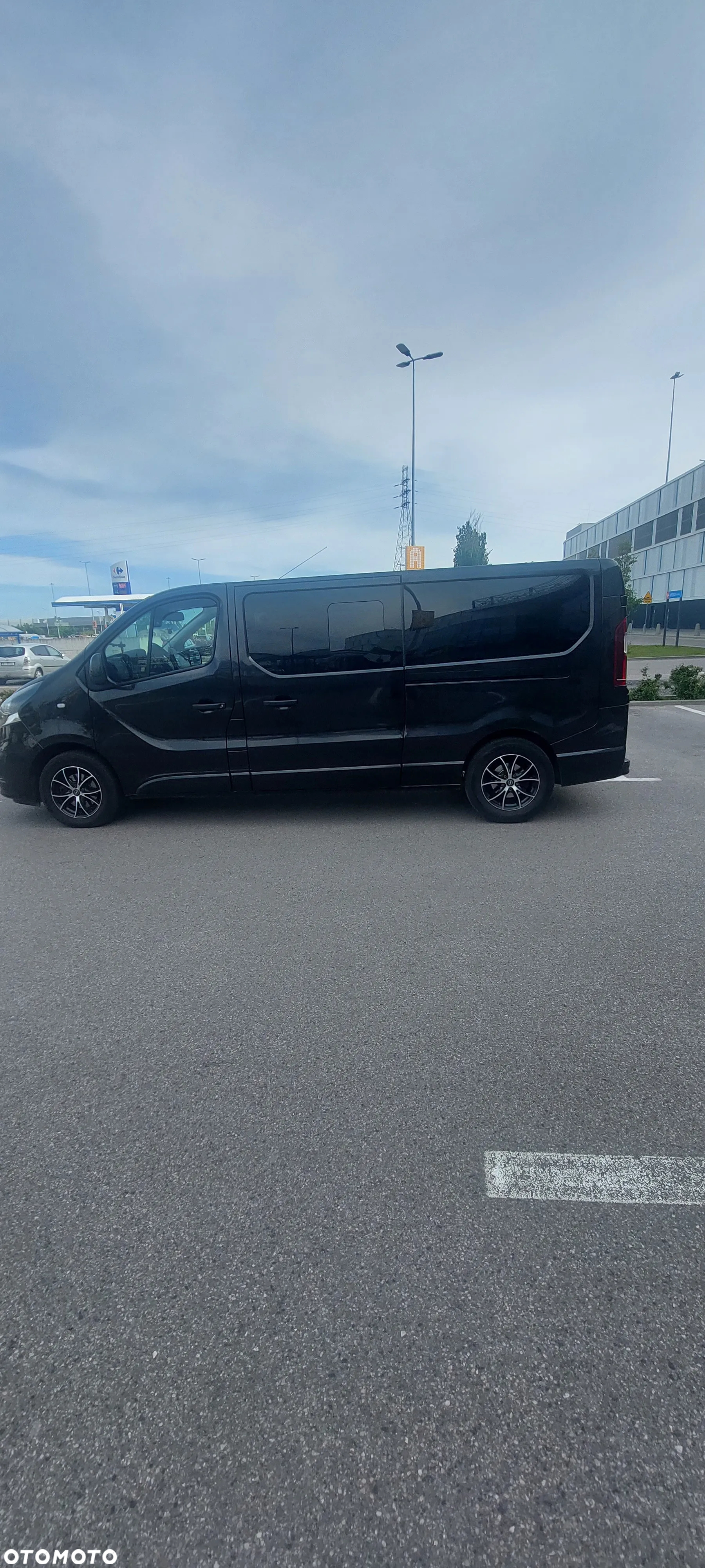 Opel Vivaro L2H1 2,9t Elegance - 3