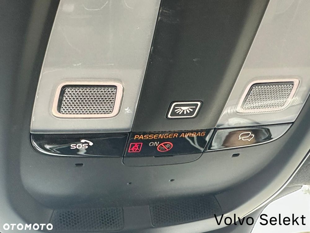Volvo XC 40 - 31