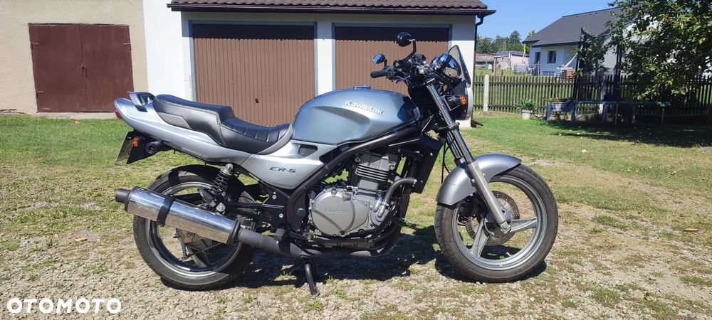 Kawasaki ER - 1