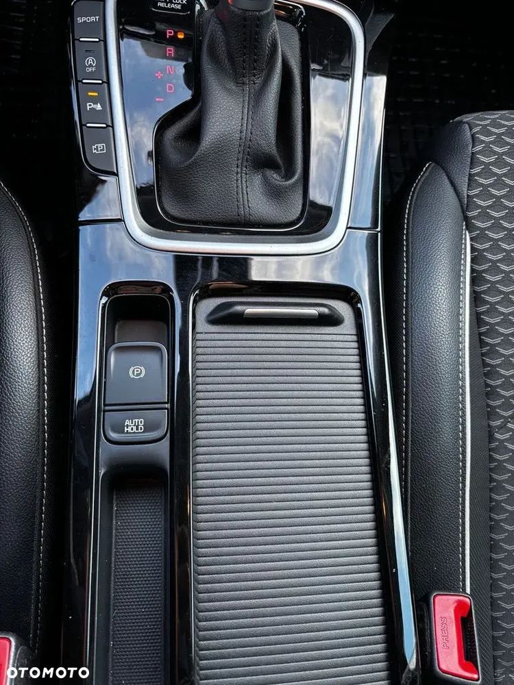 Kia Ceed - 17