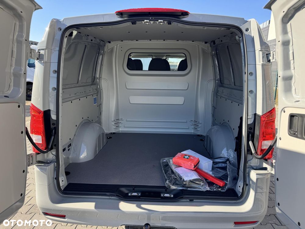 Mercedes-Benz Vito - 8