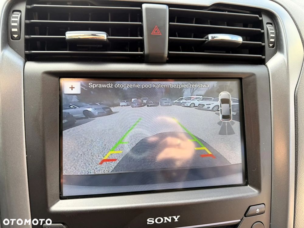 Ford Mondeo 2.0 TDCi Titanium - 20