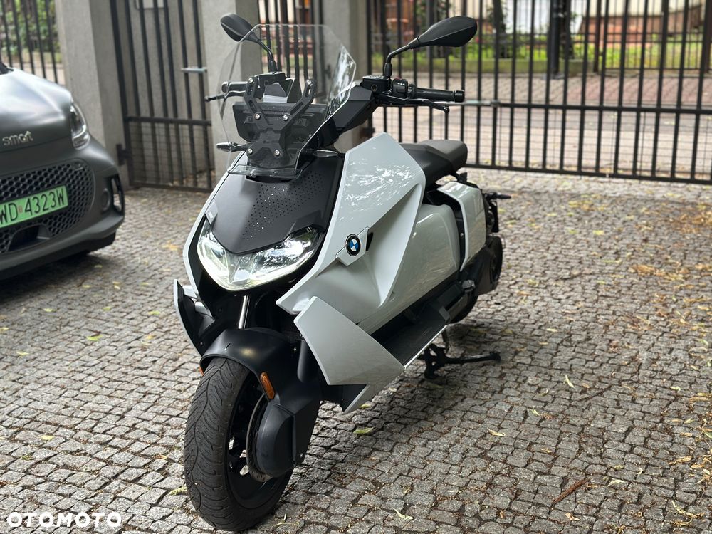 BMW CE 04 - 2