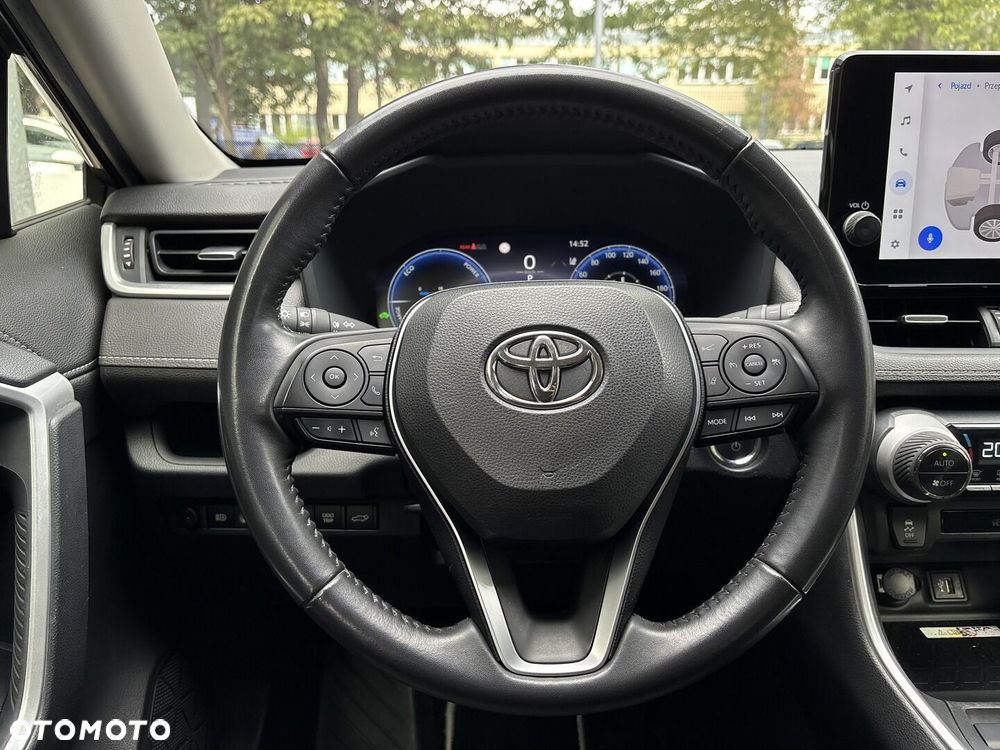 Toyota RAV4 - 18