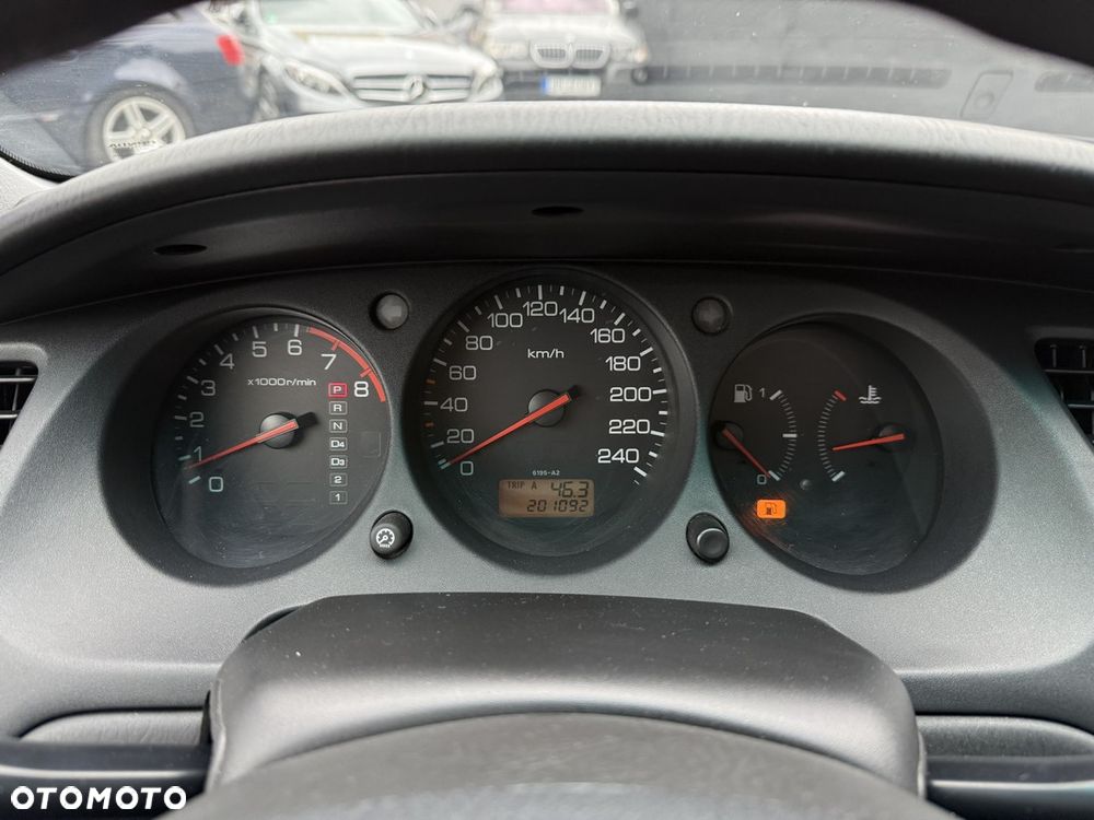Honda Accord 2.0 ES - 31