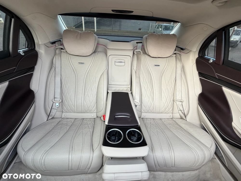 Mercedes-Benz Klasa S 63 AMG - 32