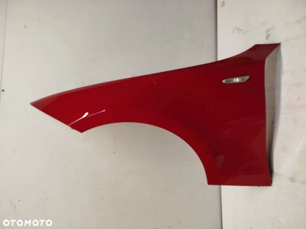 ^ BŁOTNIK PRZEDNI PRZOD LEWY BMW 1 E81 E82 E87 E88 438 JAPANROT CZERWONY - 1