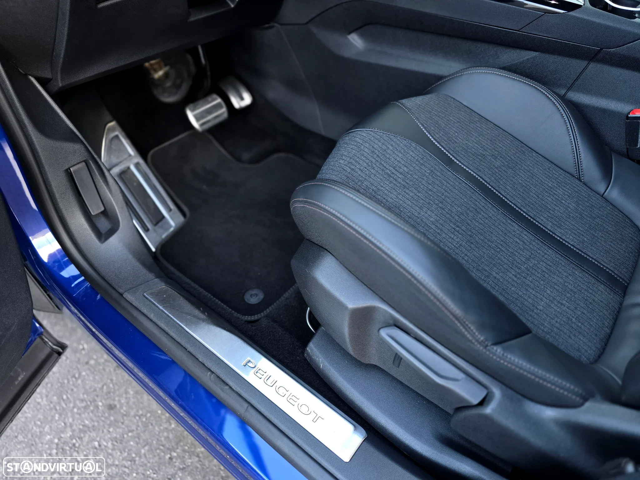 Peugeot 3008 1.6 BlueHDi GT Line EAT6 - 19