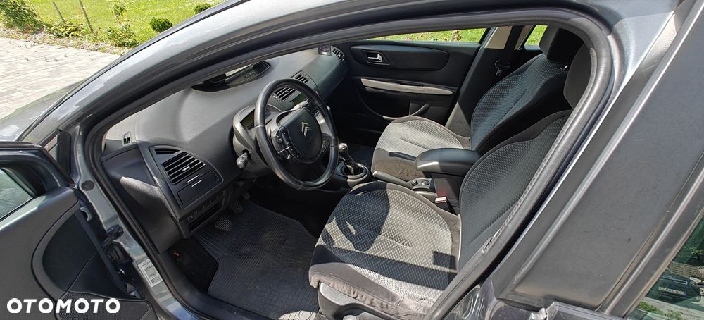 Citroën C4 - 6