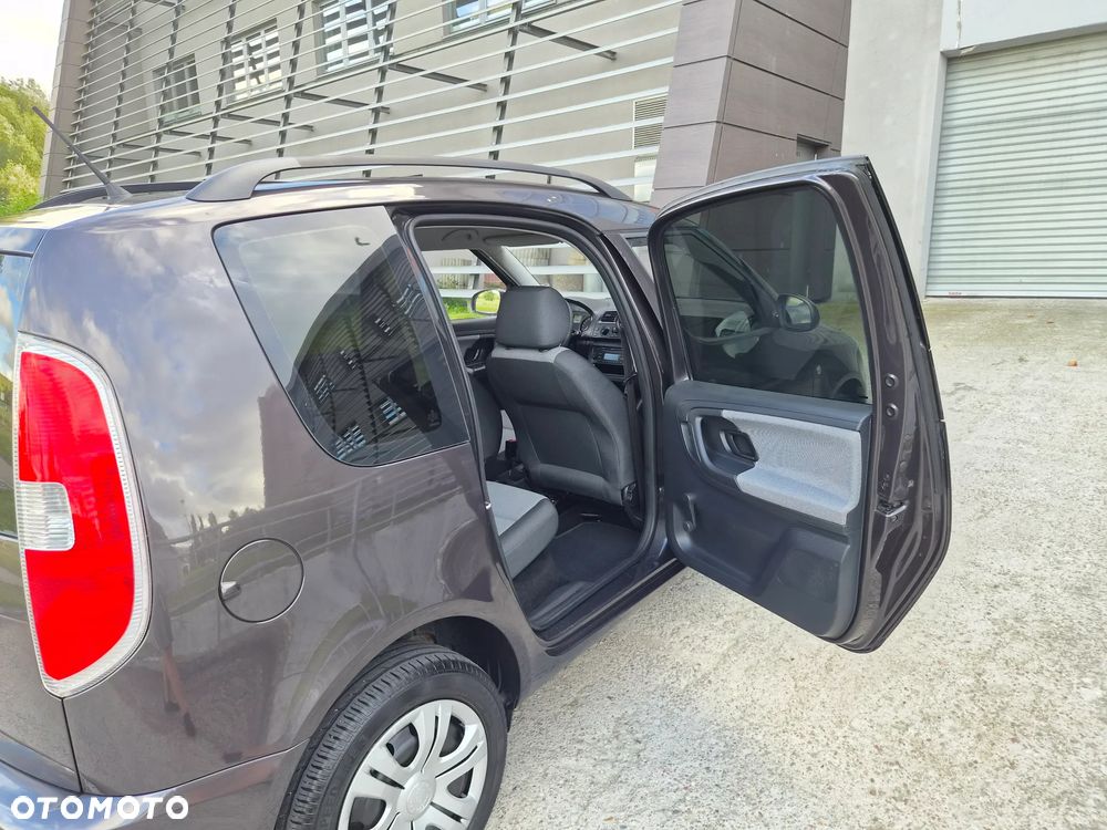 Skoda Roomster 1.4 16V Elegance - 21