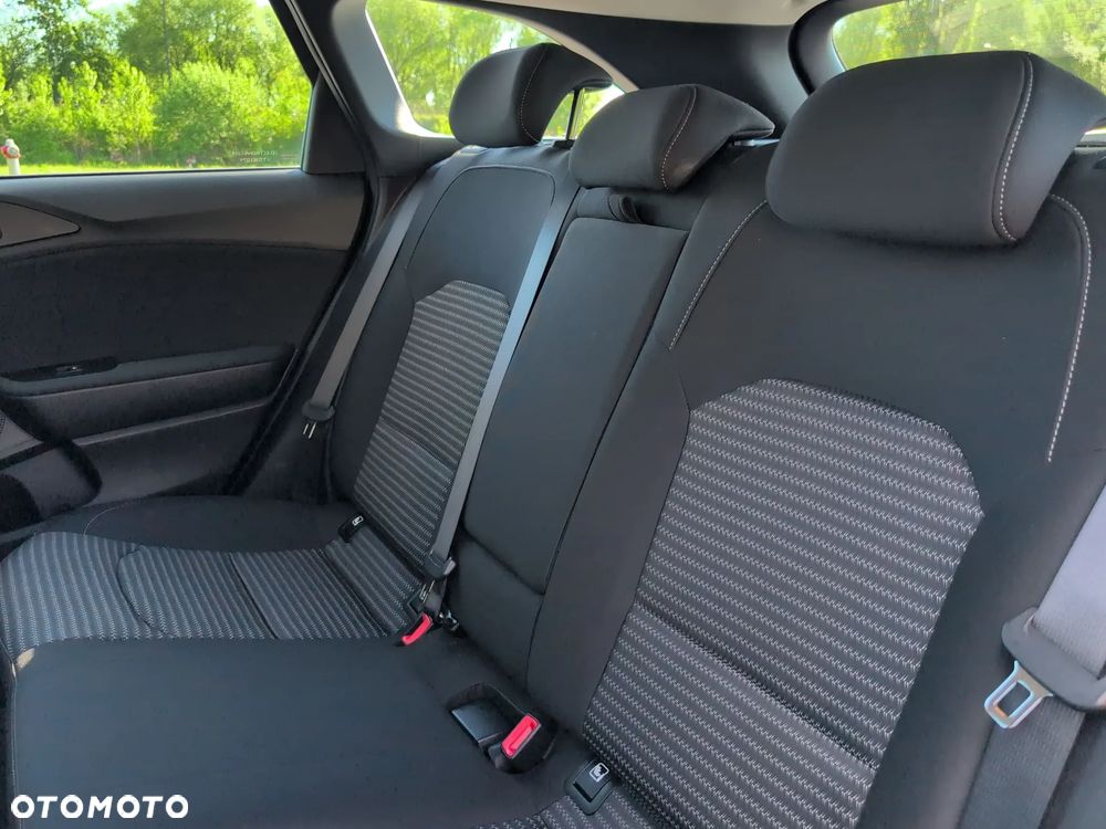 Kia Ceed 1.5 T-GDI M - 16