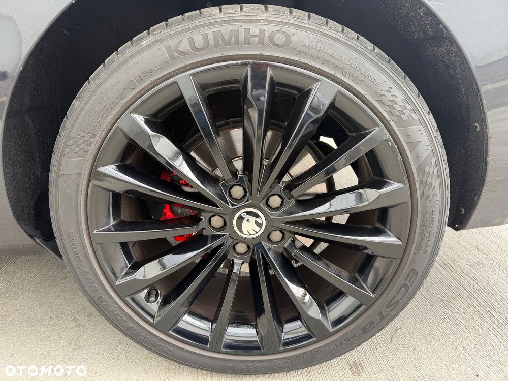 Skoda Superb 2.0 TDI 4x4 Sportline DSG - 26
