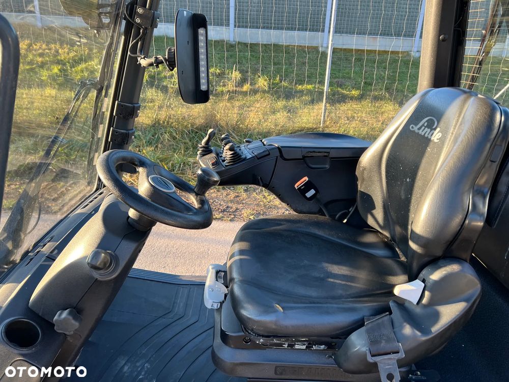 Linde H25T-02 - 11