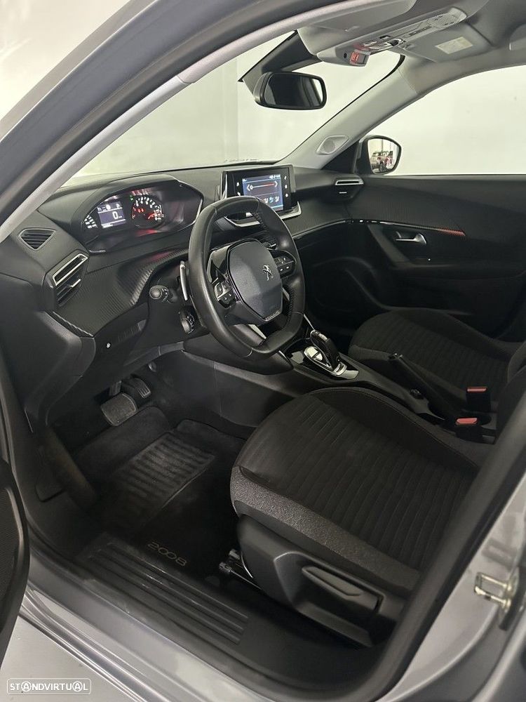 Peugeot 2008 1.2 PureTech Active Pack EAT8 - 10