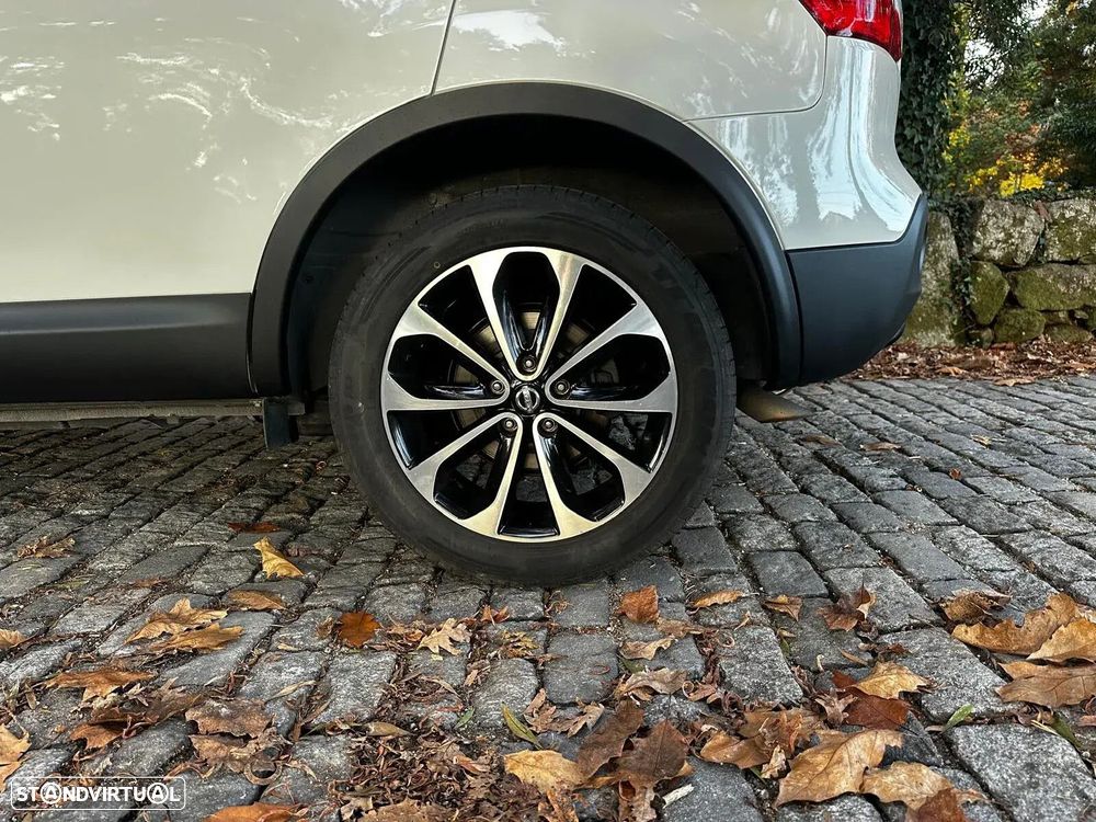 Nissan Qashqai - 12