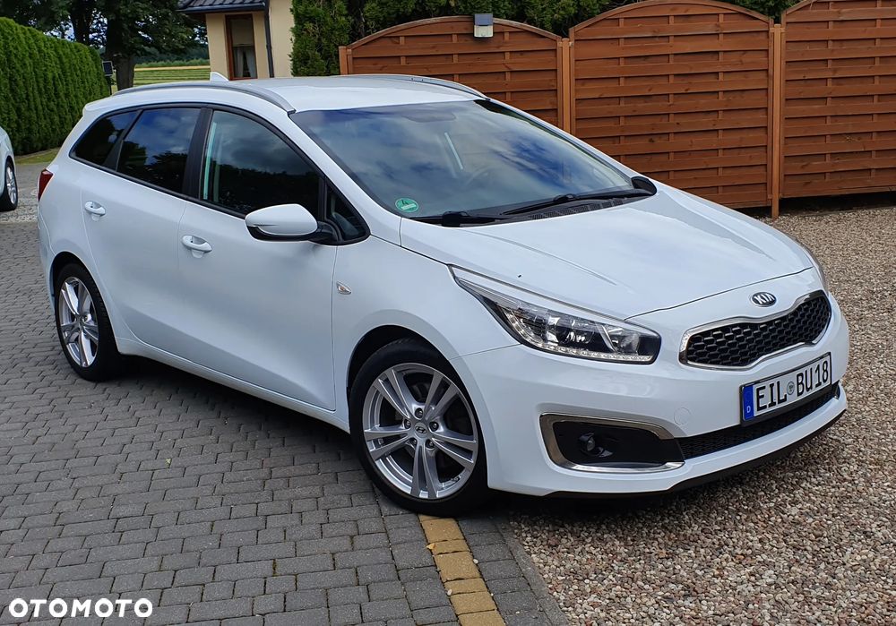Kia Ceed 1.6 CRDi L - 1