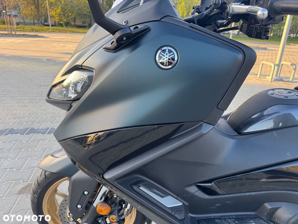 Yamaha Tmax - 19