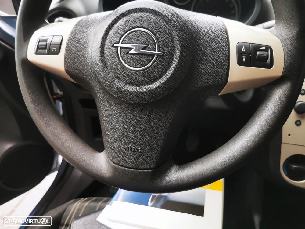 Opel Corsa 1.3 CDTI DPF - 8