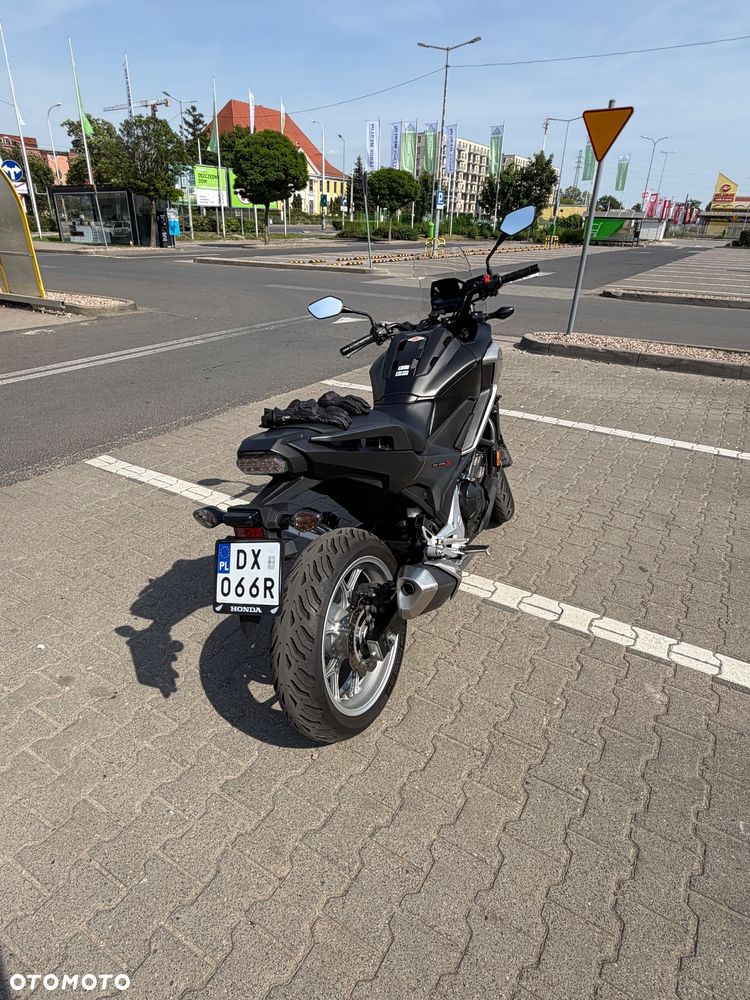 Honda NC - 16