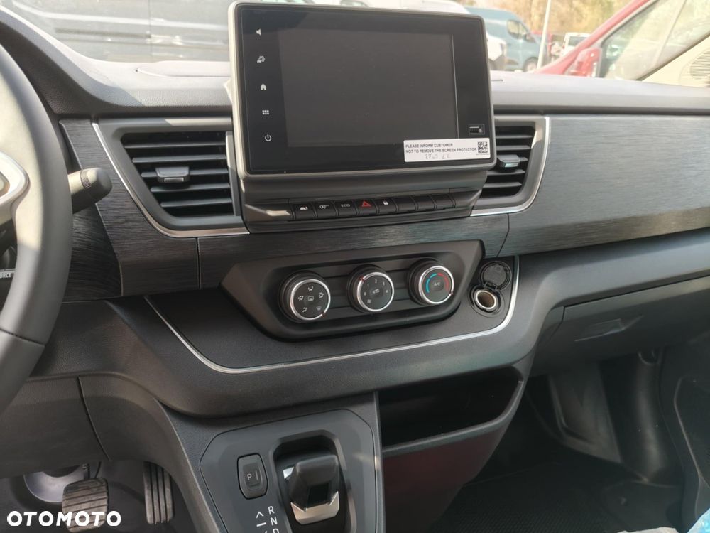Renault Trafic - 16