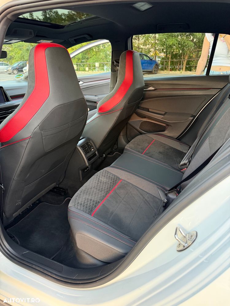 Volkswagen Golf 2.0 TSI DSG GTI - 8