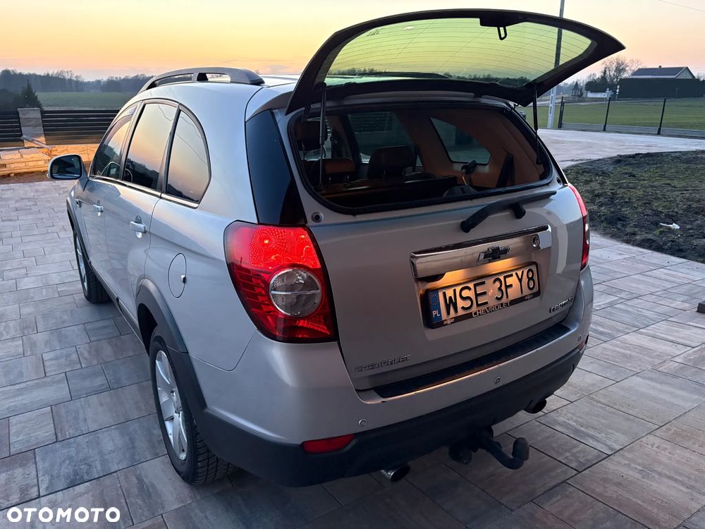 Chevrolet Captiva 2.2 D LTZ - 5