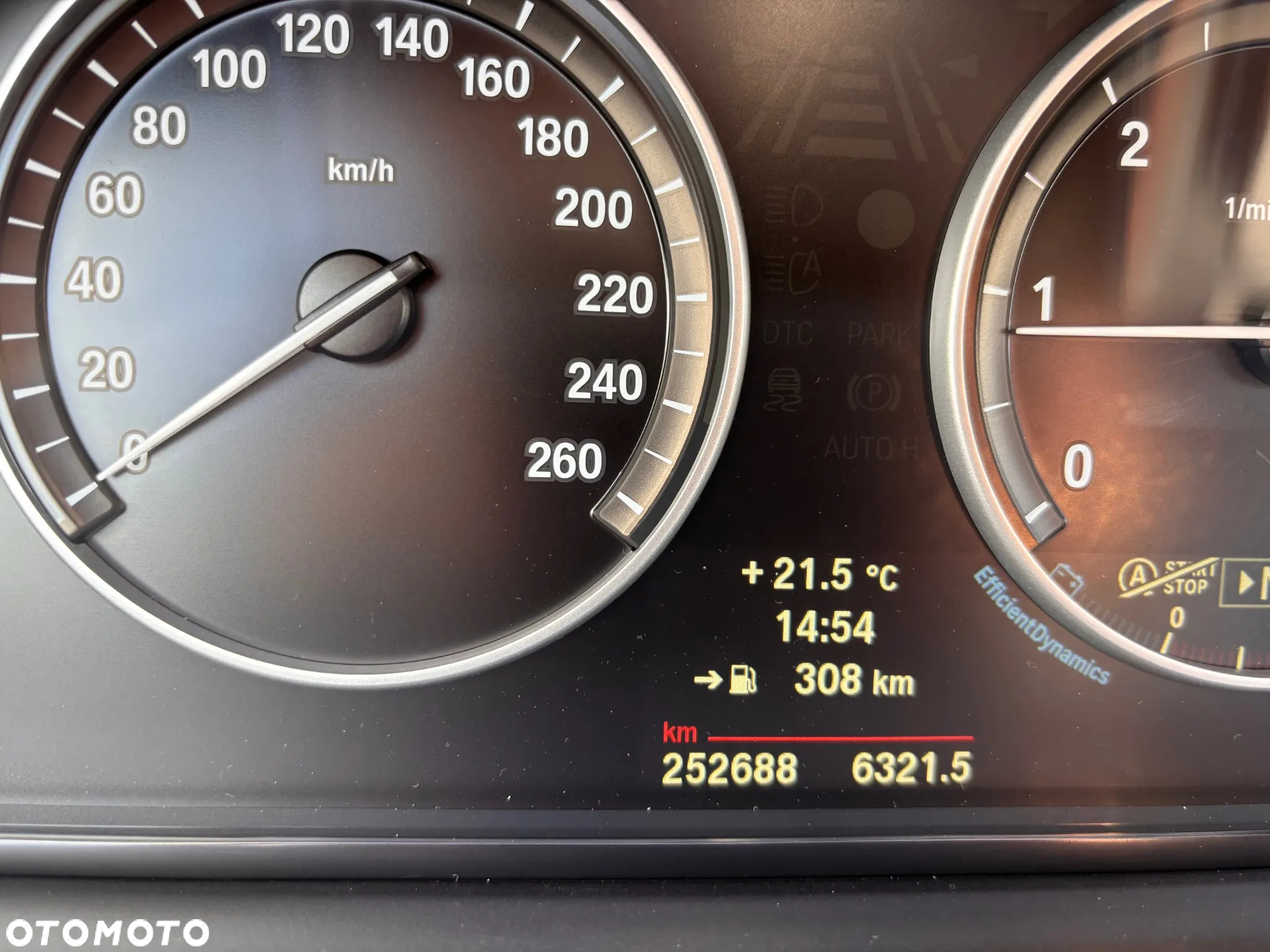 BMW Seria 5 518d - 35