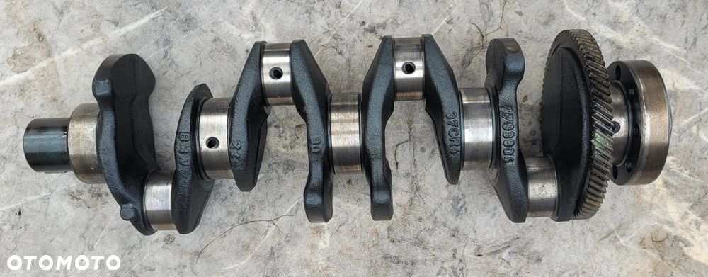 WAŁ KORBOWY M47 2.0D BMW E81 E82 E87 E88 E90 E91 E92 E93 7793904 - 1