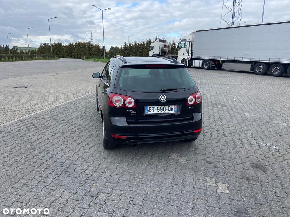 Volkswagen Golf Plus 1.6 TDI Comfortline - 3