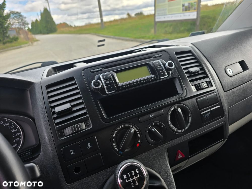 Volkswagen Transporter - 12