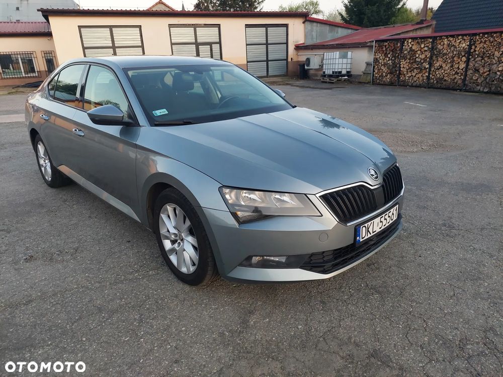 Skoda Superb 1.6 TDI Active - 8