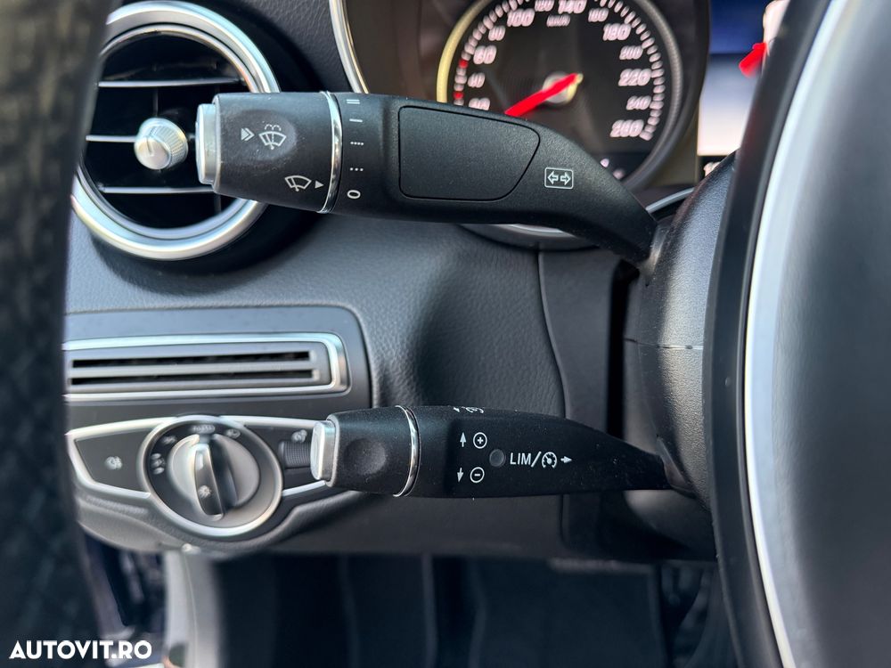 Mercedes-Benz C 300 (BlueTEC Hybrid) h 7G-TRONIC - 31