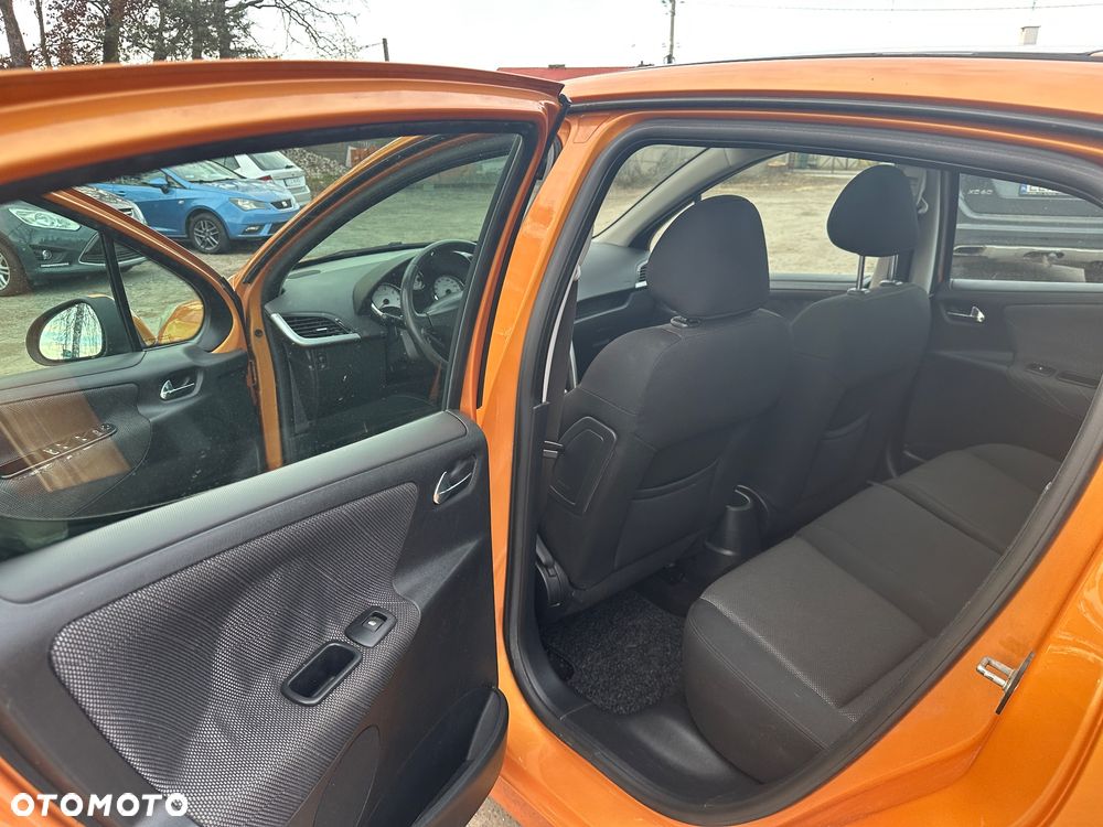 Peugeot 207 120 VTi Sport - 23