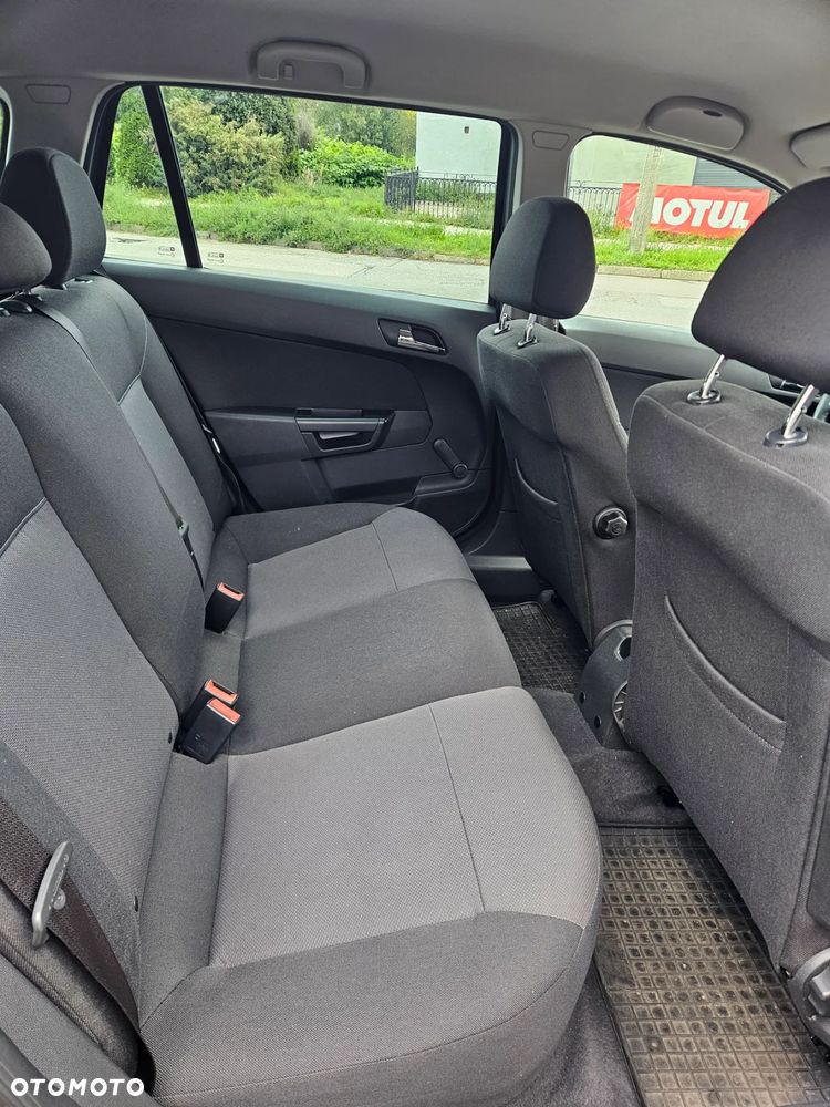 Opel Astra III 1.6 Cosmo - 14