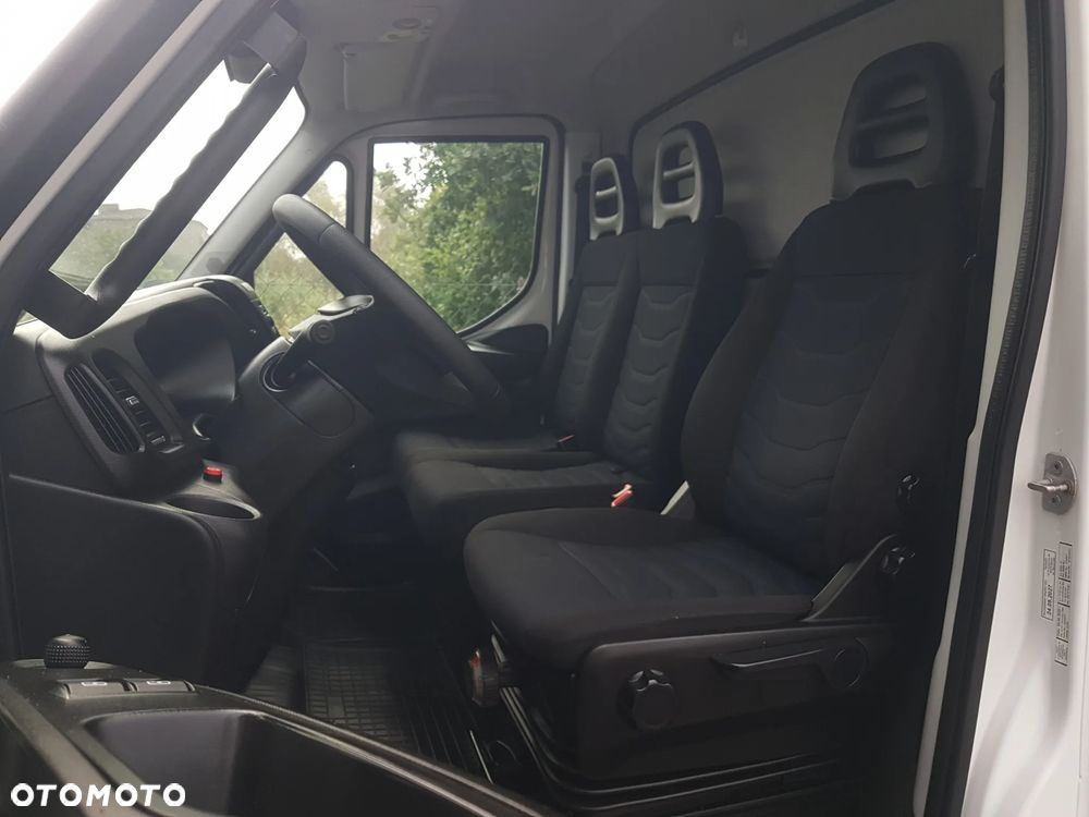 Iveco DAILY 70-180 WINDA 8EP KONTENER 4,39x2,20x2,20 IZOTERMA KLIMA 7TON BLIŹNIAKI - 6