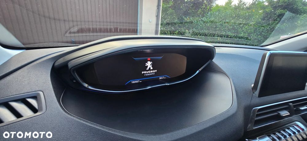 Peugeot 5008 1.5 BlueHDi Active Pack S&S EAT8 - 13