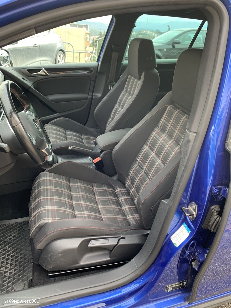 VW Golf 2.0 TSi GTI - 11