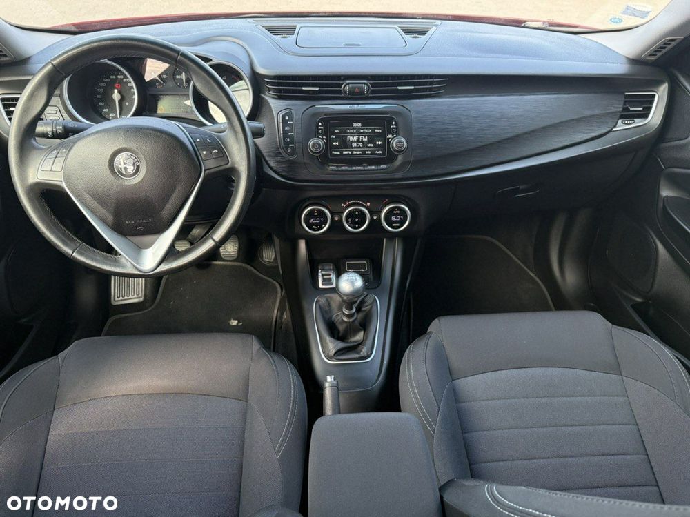 Alfa Romeo Giulietta 2.0 JTDM - 15