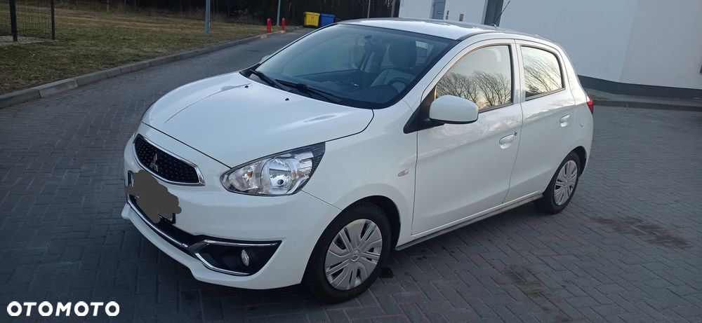 Mitsubishi Space Star - 10