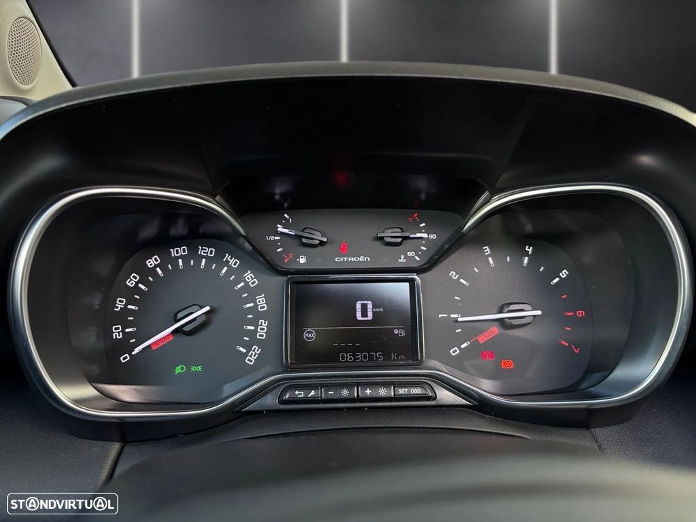 Citroën C3 Aircross 1.2 PureTech Shine - 4