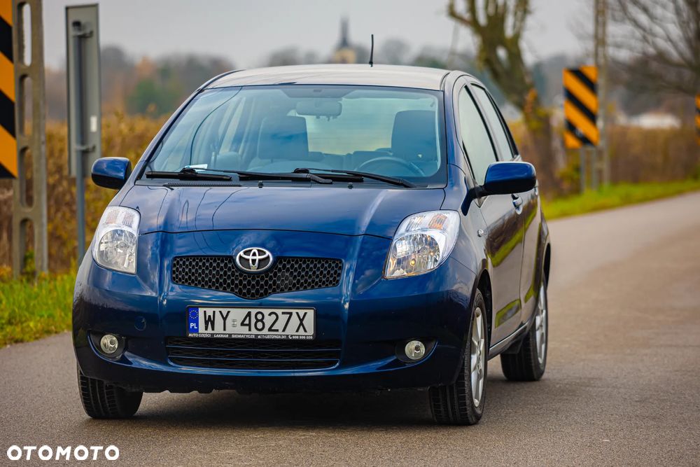 Toyota Yaris - 5