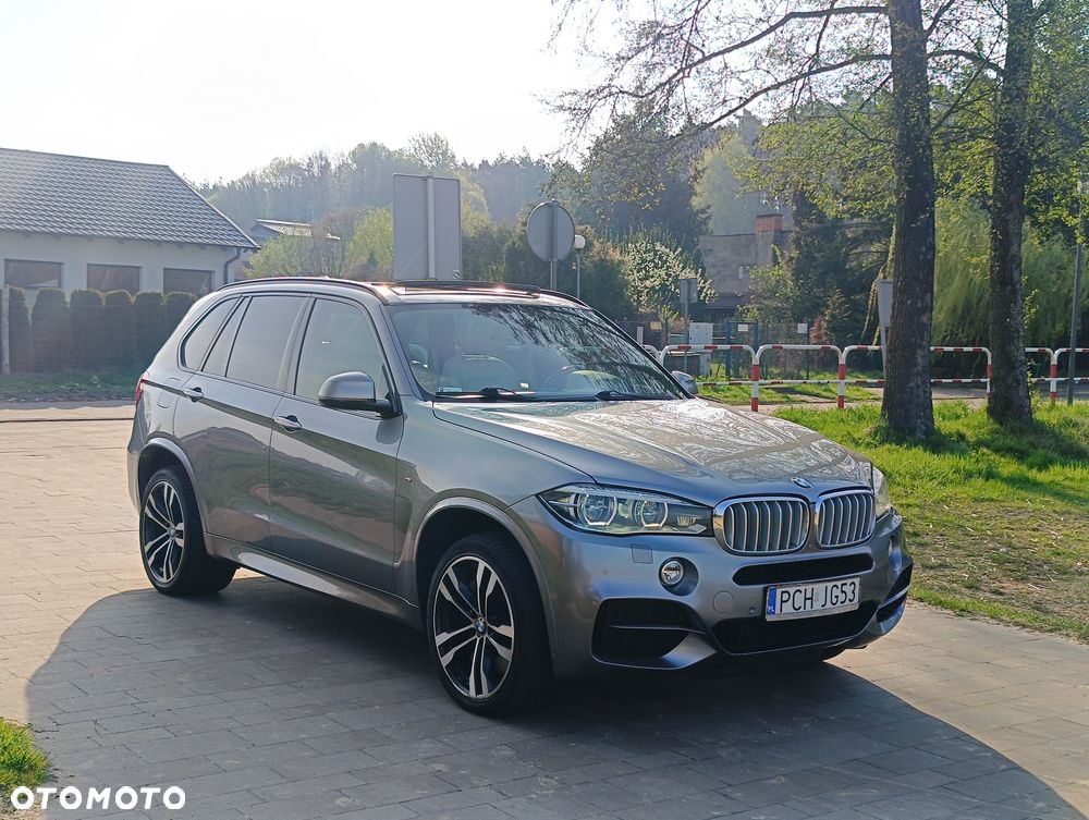 BMW X5 M M50d - 27
