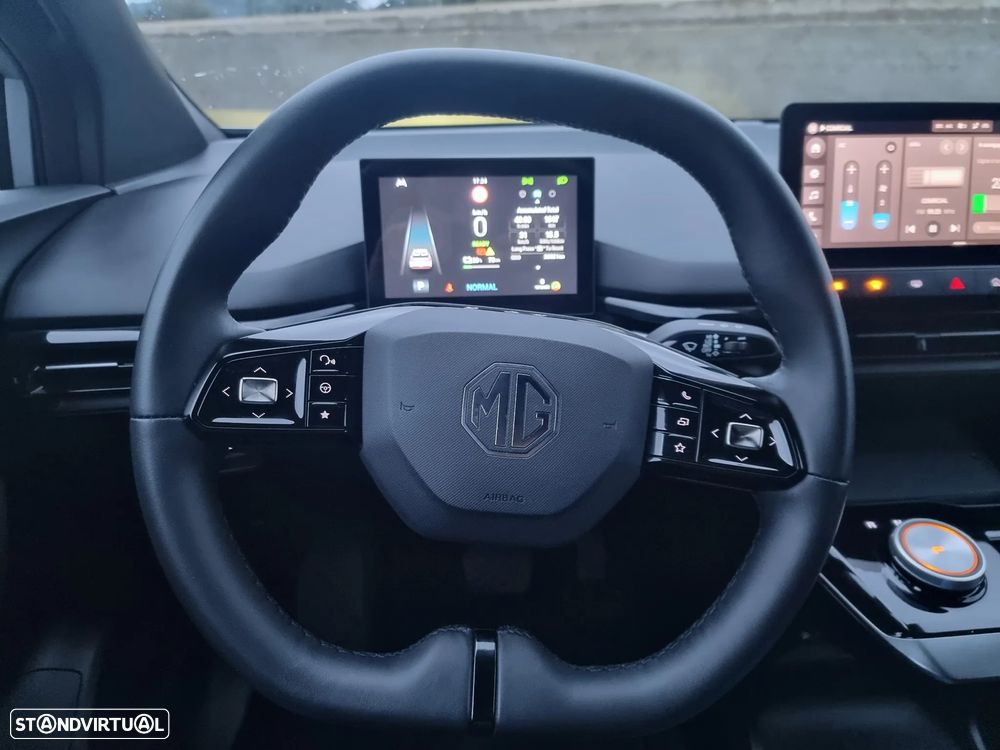 MG MG4 64 kWh Comfort - 13